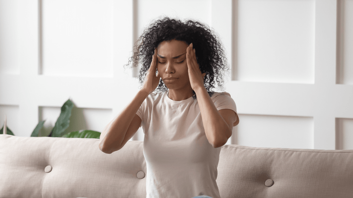 La migraine : en comprendre les causes et la soulager grâce aux massages